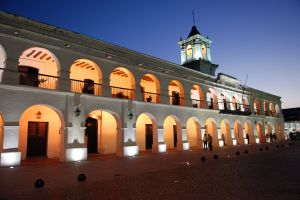 El 'Cabildo', edificio colonial, en la Plaza 9 de Julio, Salta